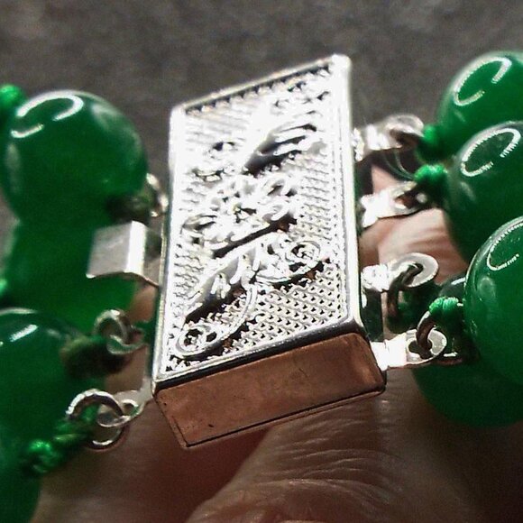 PERFECT CHINESE IMPERIAL JADEITE 4 STRD 8MM KNOTTED STERLING CLASP BRACELET 39 - Picture 7 of 9